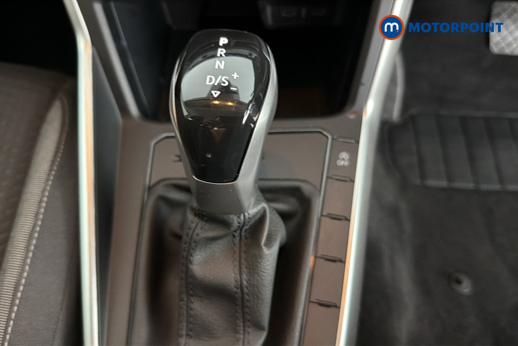 Volkswagen Polo Life Automatic Petrol Hatchback - Stock Number (1680758) - 15th supplementary image