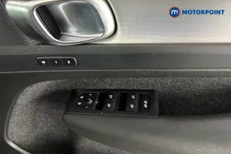 Volvo Xc40 Plus Automatic Petrol SUV - Stock Number (1681068) - 19th supplementary image