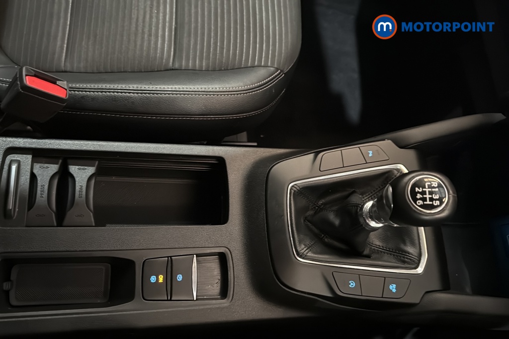 Ford Kuga Titanium Edition Manual Petrol SUV - Stock Number (1681096) - 15th supplementary image