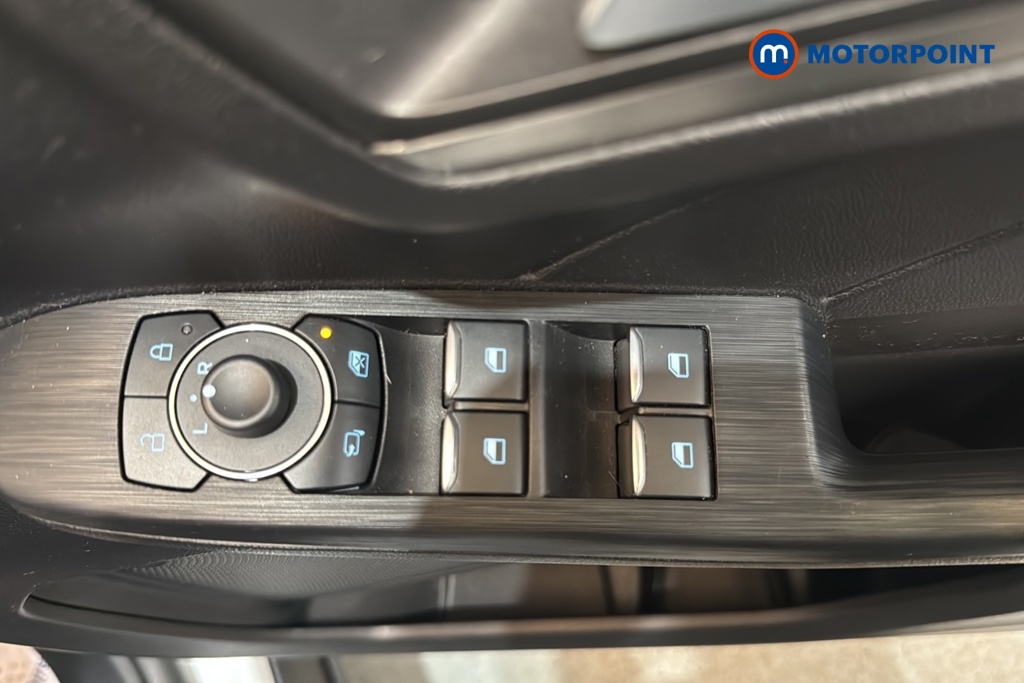 Ford Kuga Titanium Edition Manual Petrol SUV - Stock Number (1681096) - 19th supplementary image