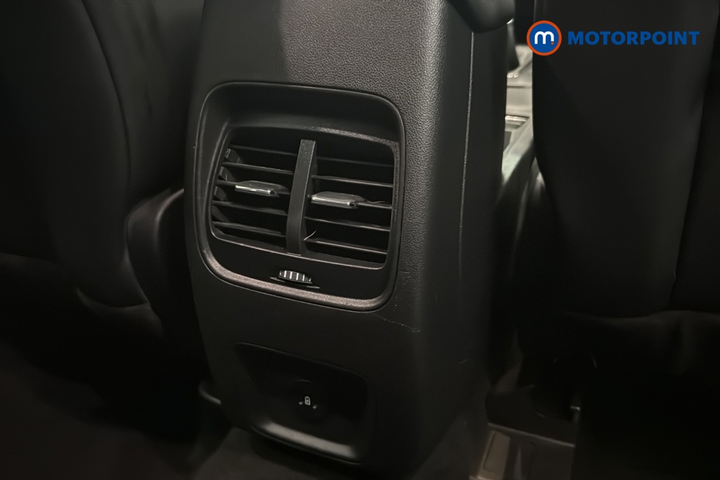 Ford Kuga Titanium Edition Manual Petrol SUV - Stock Number (1681096) - 28th supplementary image