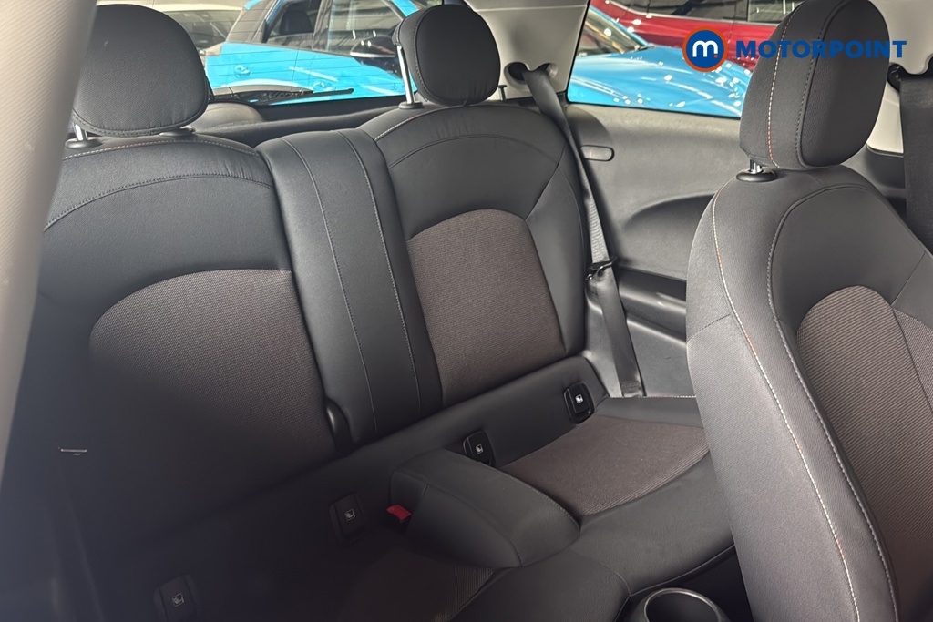 Mini Hatchback Cooper Classic Manual Petrol Hatchback - Stock Number (1681849) - 25th supplementary image