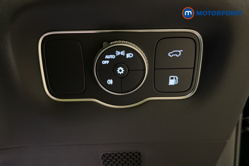 Chery Tiggo 8 Summit Automatic Petrol Plug-In Hybrid SUV - Stock Number (1682697) - 11th supplementary image