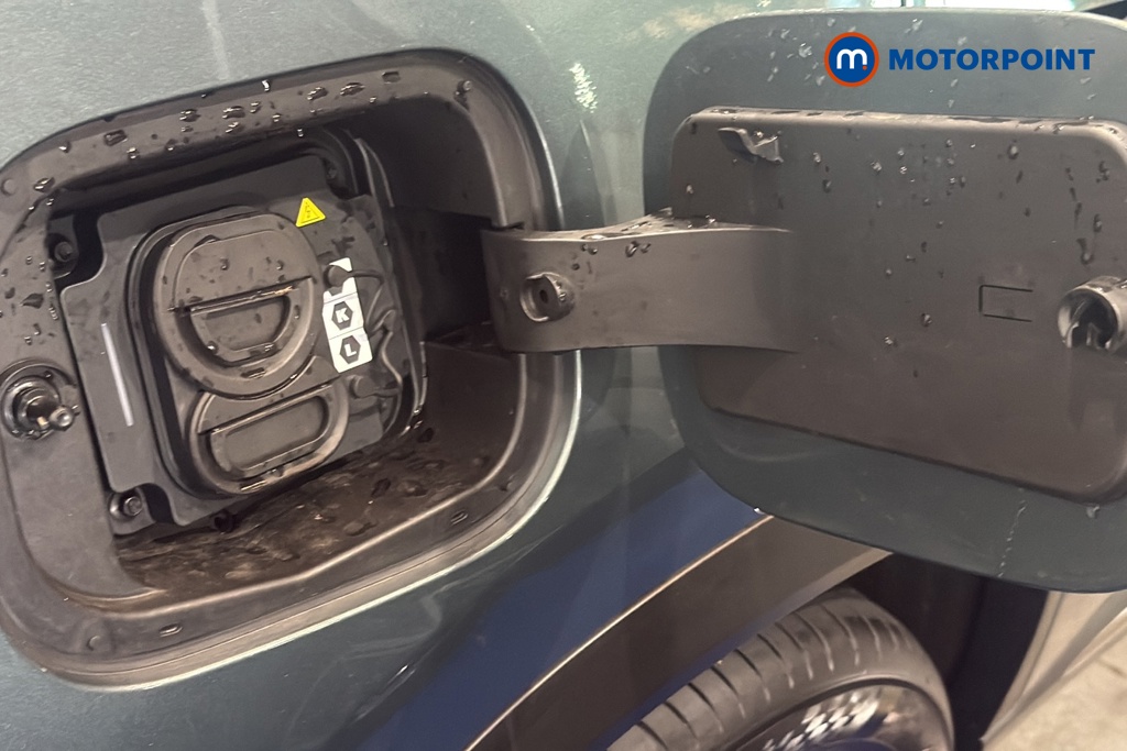 Chery Tiggo 8 Summit Automatic Petrol Plug-In Hybrid SUV - Stock Number (1682795) - 41st supplementary image