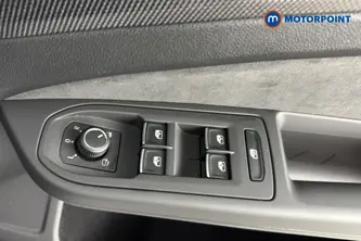 Volkswagen Golf R-Line Automatic Petrol Hatchback - Stock Number (1682833) - 19th supplementary image