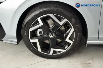 Volkswagen Golf R-Line Automatic Petrol Hatchback - Stock Number (1682833) - 44th supplementary image