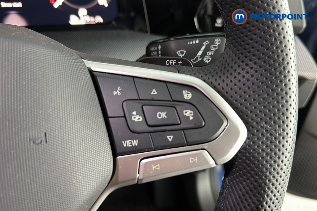 Volkswagen Golf R-Line Automatic Petrol Hatchback - Stock Number (1682846) - 3rd supplementary image