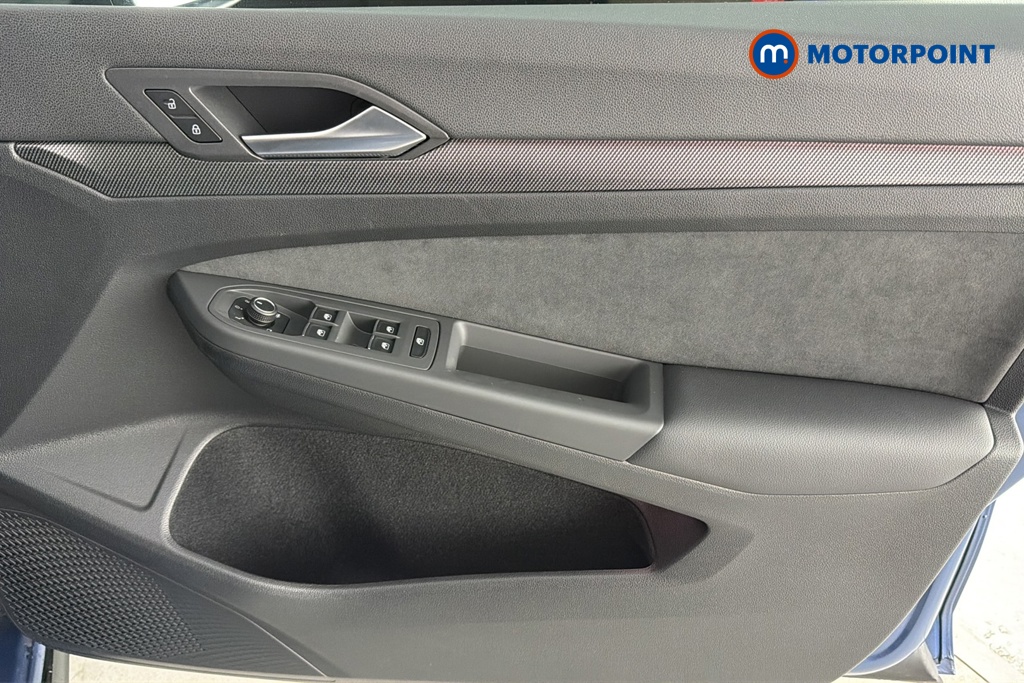 Volkswagen Golf R-Line Automatic Petrol Hatchback - Stock Number (1682846) - 18th supplementary image