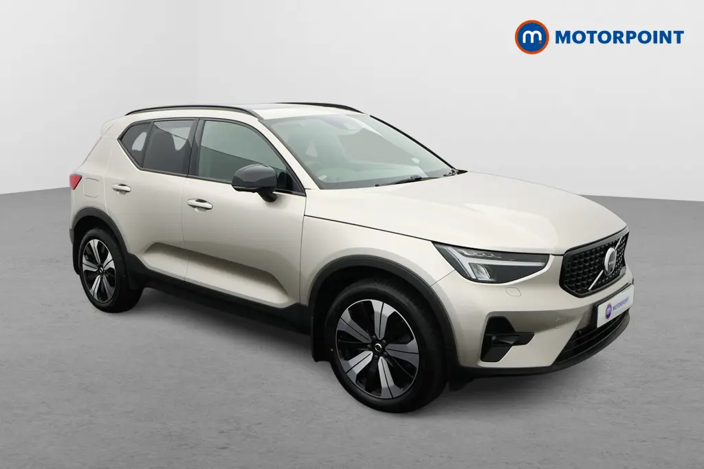 2022 Volvo XC40