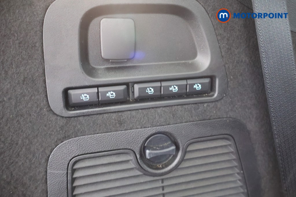 Ford Galaxy Titanium Automatic Diesel People Carrier - Stock Number (1683084) - 25th supplementary image