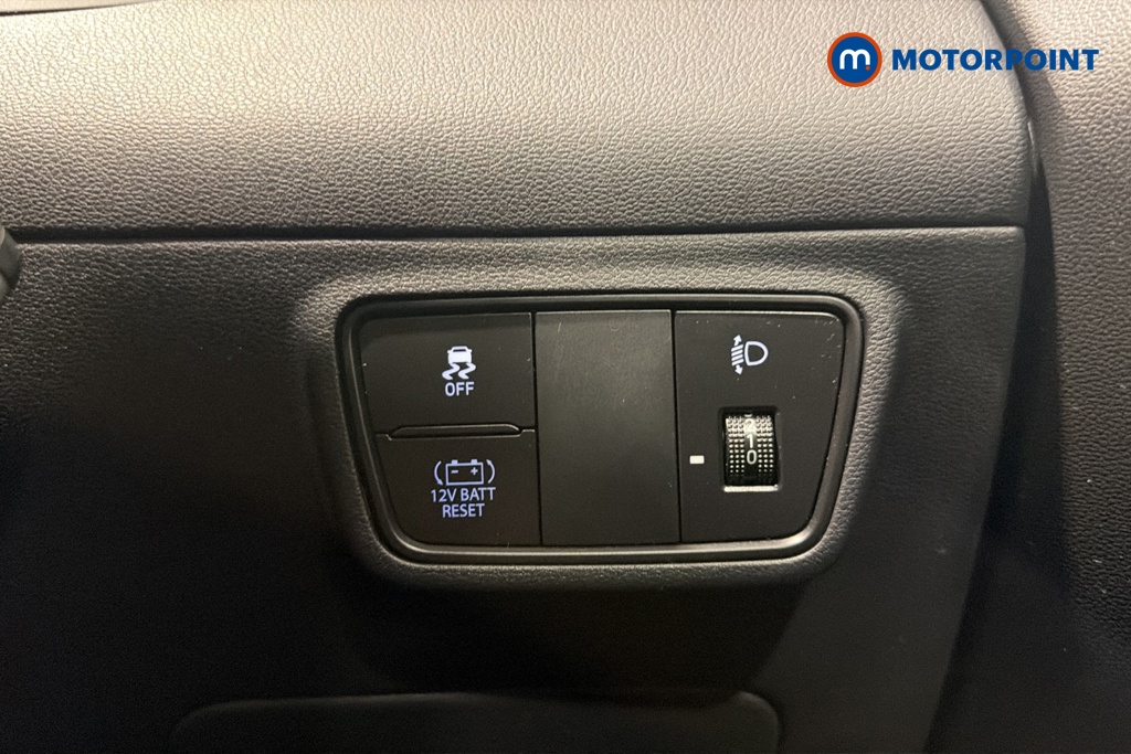 Hyundai Tucson Se Connect Automatic Petrol-Electric Hybrid SUV - Stock Number (1683138) - 11th supplementary image