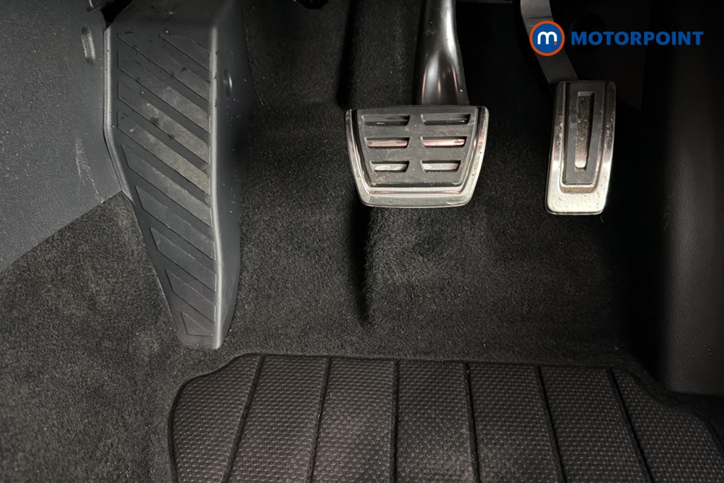Volkswagen Golf Black Edition Automatic Petrol Hatchback - Stock Number (1683271) - 24th supplementary image