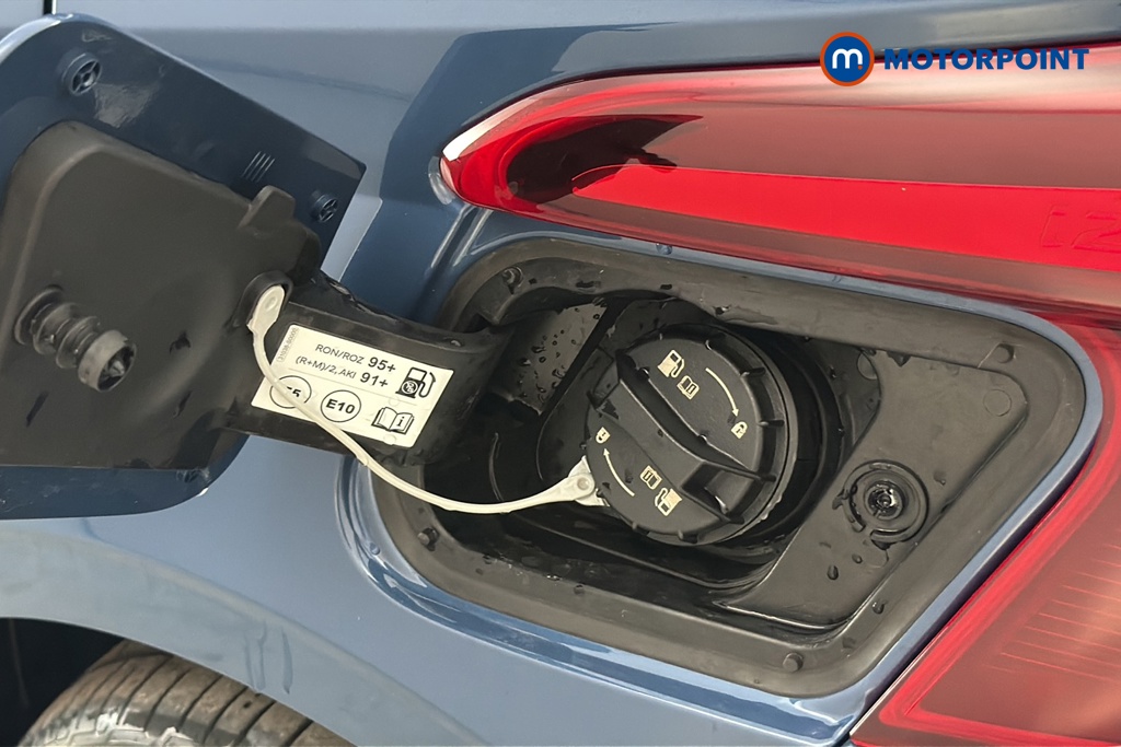 Hyundai I20 Tech Line Automatic Petrol Hatchback - Stock Number (1683291) - 41st supplementary image