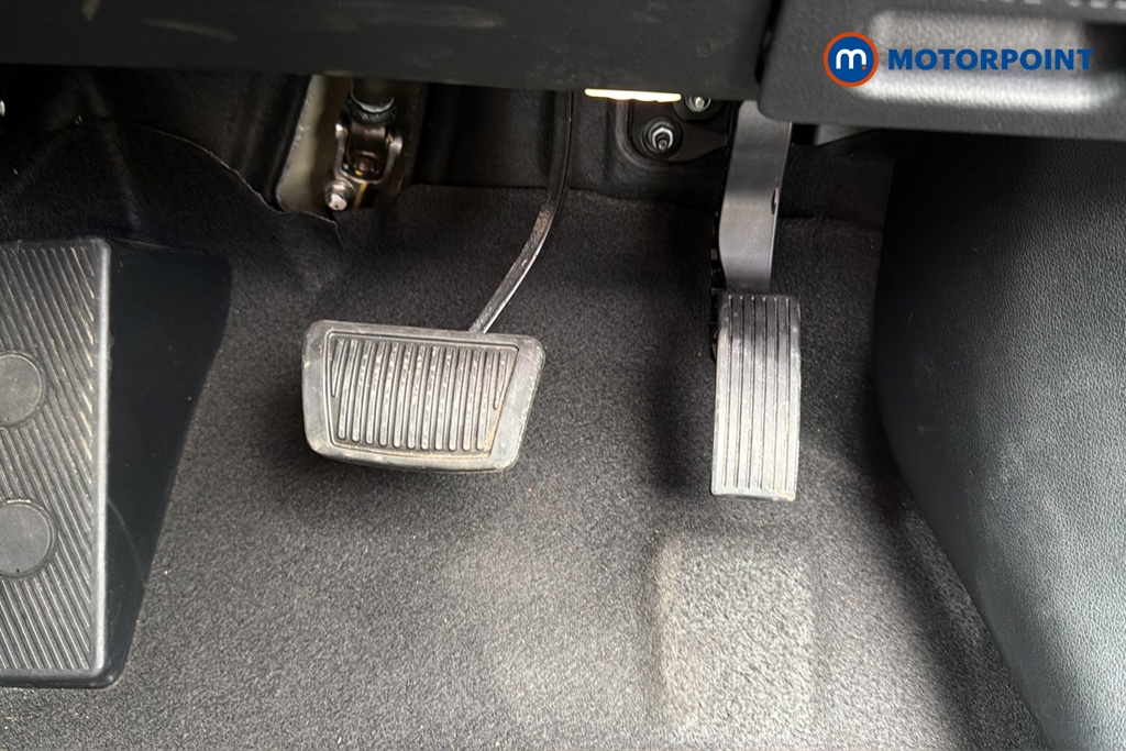Hyundai I20 Tech Line Automatic Petrol Hatchback - Stock Number (1683595) - 24th supplementary image
