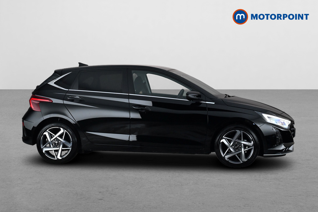 Hyundai I20 Tech Line Automatic Petrol Hatchback - Stock Number (1683595) - Passenger side