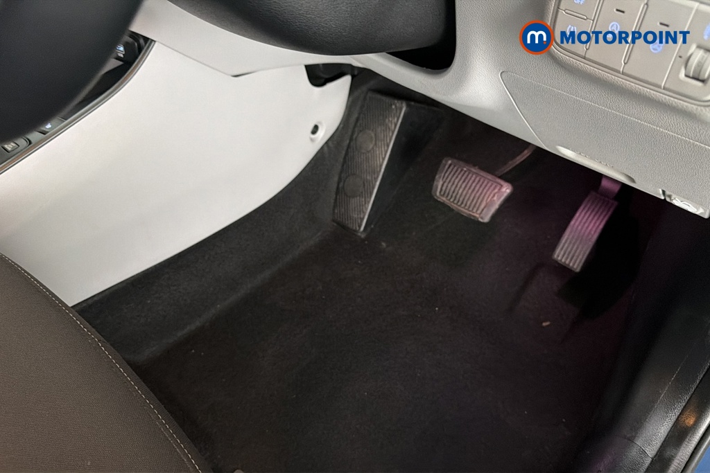 Hyundai I20 Tech Line Automatic Petrol Hatchback - Stock Number (1683605) - 24th supplementary image