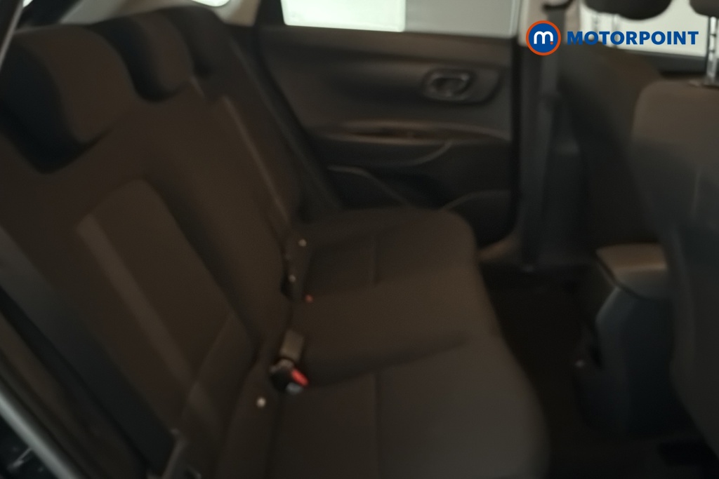 Hyundai I20 Tech Line Automatic Petrol Hatchback - Stock Number (1683611) - 25th supplementary image