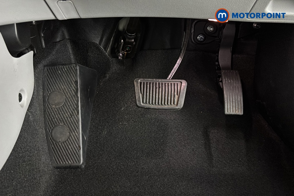 Hyundai I20 Tech Line Automatic Petrol Hatchback - Stock Number (1683614) - 24th supplementary image