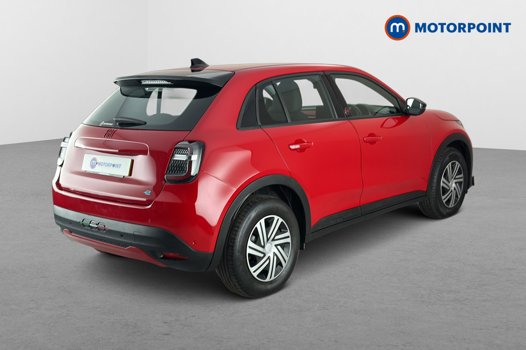 Fiat 600 RED Automatic Electric SUV - Stock Number (1683763) - Passenger side rear corner