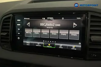 Skoda Karoq Sportline Edition Automatic Petrol SUV - Stock Number (1683814) - 8th supplementary image
