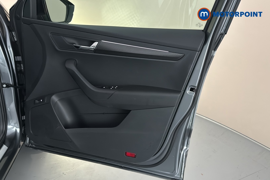 Skoda Karoq Sportline Edition Automatic Petrol SUV - Stock Number (1683814) - 18th supplementary image