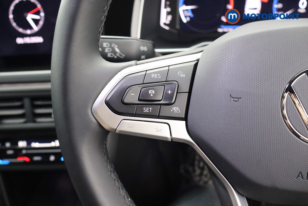 Volkswagen Polo R-Line Manual Petrol Hatchback - Stock Number (1683950) - 2nd supplementary image
