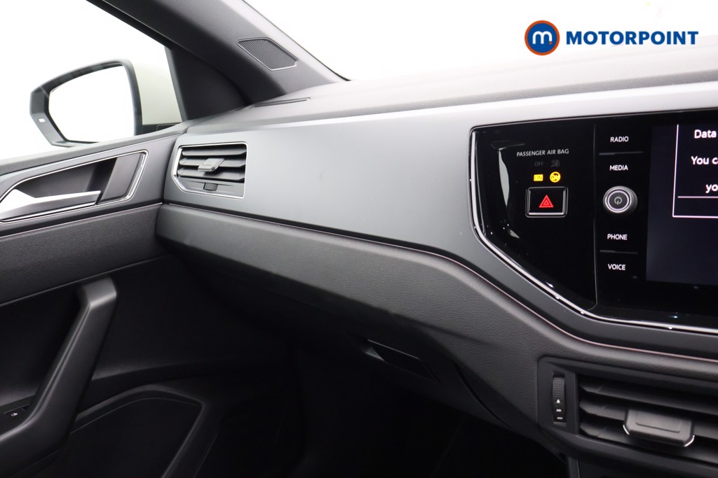 Volkswagen Polo R-Line Manual Petrol Hatchback - Stock Number (1683950) - 10th supplementary image