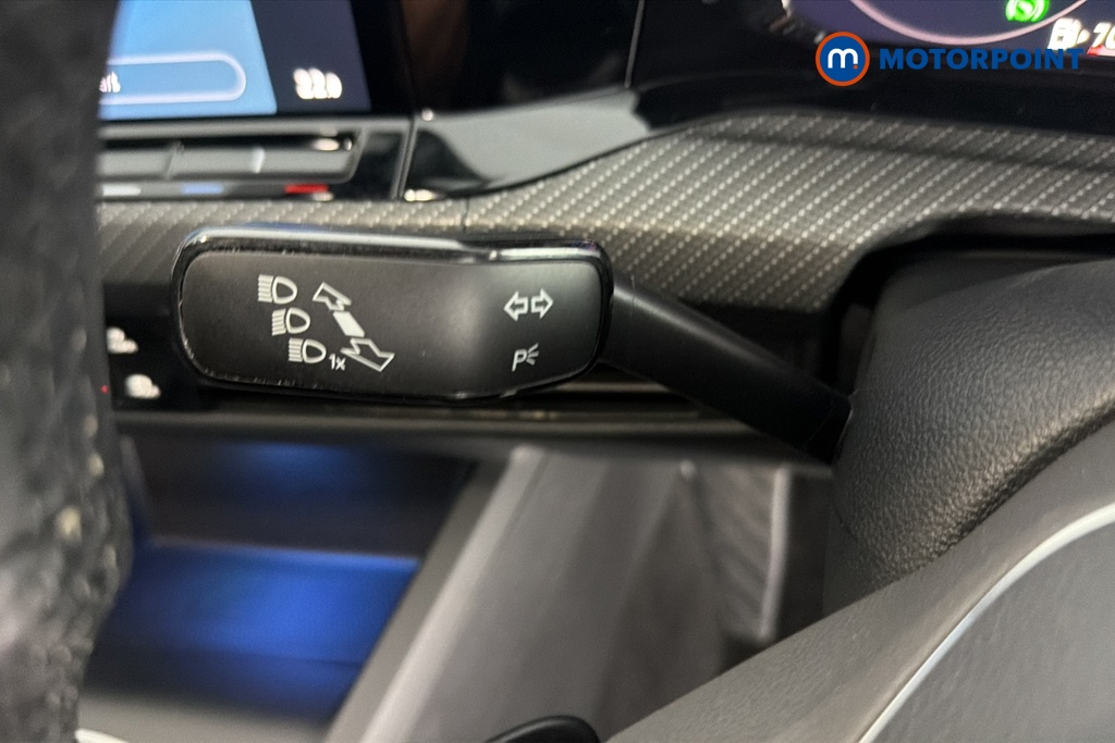 Volkswagen Golf R-Line Automatic Petrol Hatchback - Stock Number (1684148) - 5th supplementary image
