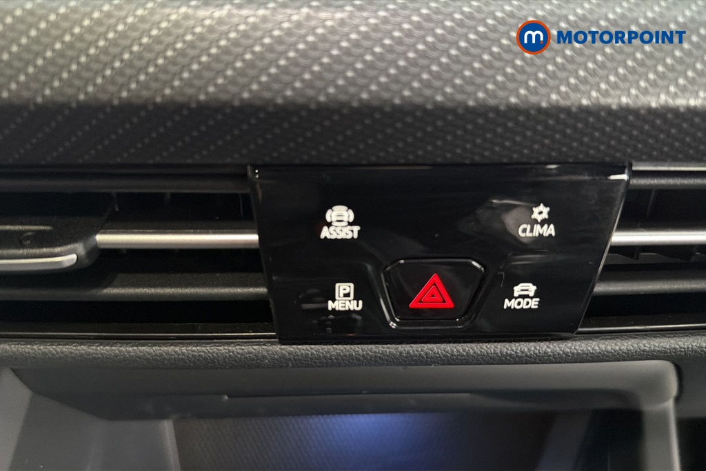 Volkswagen Golf R-Line Automatic Petrol Hatchback - Stock Number (1684148) - 12th supplementary image