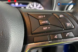Nissan Juke N-Connecta Manual Petrol SUV - Stock Number (1684372) - 3rd supplementary image