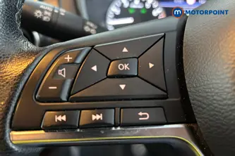 Nissan Juke N-Connecta Manual Petrol SUV - Stock Number (1684372) - 4th supplementary image