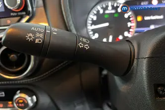 Nissan Juke N-Connecta Manual Petrol SUV - Stock Number (1684372) - 5th supplementary image