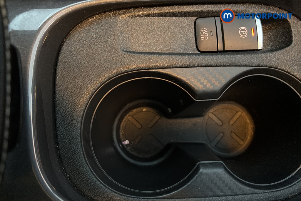 Nissan Juke N-Connecta Manual Petrol SUV - Stock Number (1684372) - 16th supplementary image