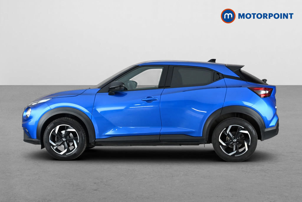 Nissan Juke N-Connecta Manual Petrol SUV - Stock Number (1684372) - Drivers side