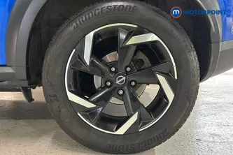 Nissan Juke N-Connecta Manual Petrol SUV - Stock Number (1684372) - 45th supplementary image