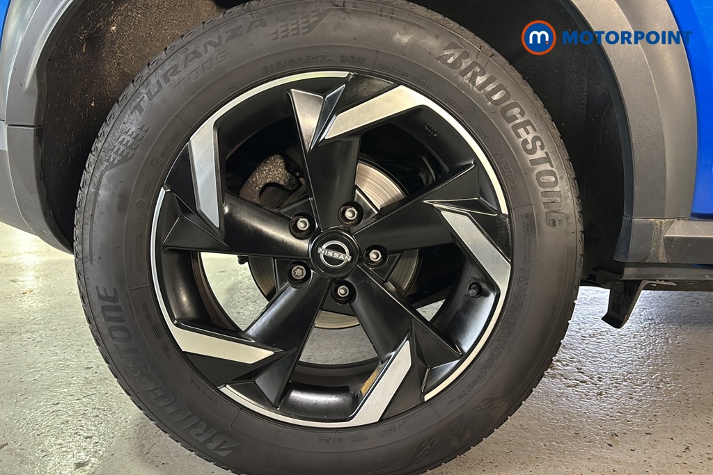 Nissan Juke N-Connecta Manual Petrol SUV - Stock Number (1684372) - 46th supplementary image