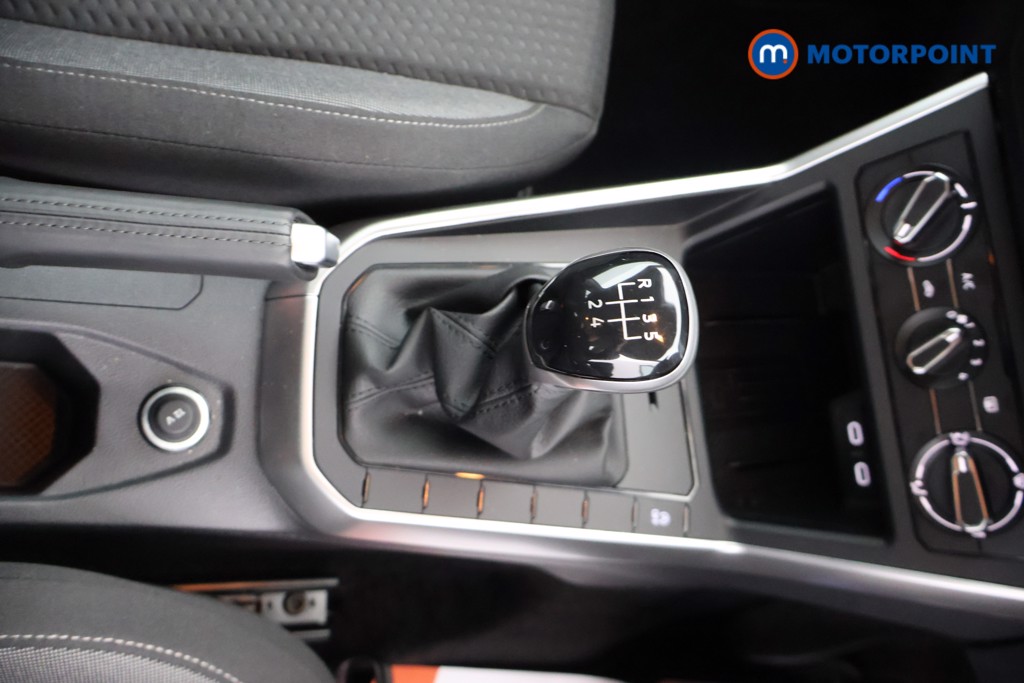 Volkswagen Polo Life Manual Petrol Hatchback - Stock Number (1684409) - 9th supplementary image