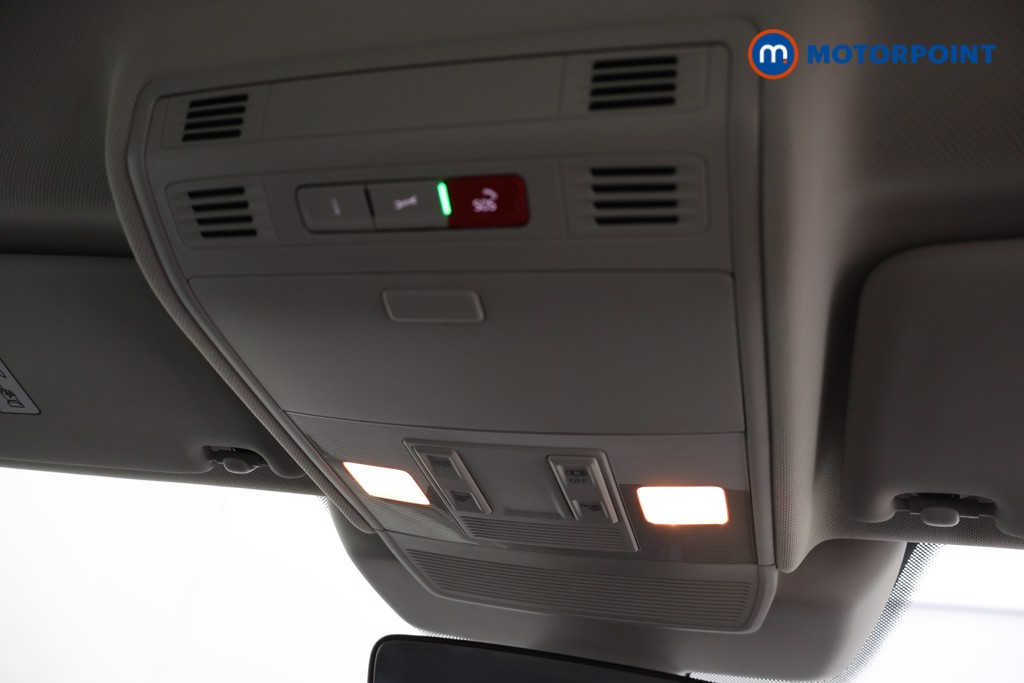 Volkswagen Polo Life Manual Petrol Hatchback - Stock Number (1684409) - 12th supplementary image