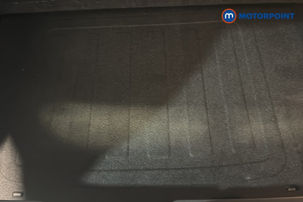 Hyundai I20 Tech Line Automatic Petrol Hatchback - Stock Number (1684695) - 33rd supplementary image