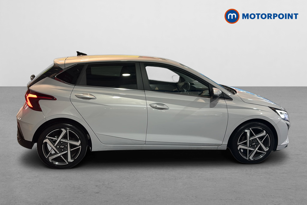 Hyundai I20 Tech Line Automatic Petrol Hatchback - Stock Number (1684695) - Passenger side