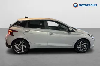 Hyundai I20 Tech Line Automatic Petrol Hatchback - Stock Number (1684695) - Passenger side