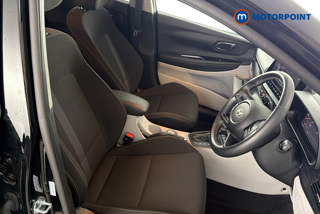 Hyundai I20 Tech Line Automatic Petrol Hatchback - Stock Number (1685310) - 22nd supplementary image