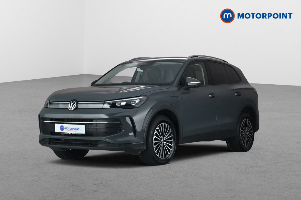 Volkswagen Tiguan Match Automatic Petrol Plug-In Hybrid SUV - Stock Number (1685503) - Passenger side front corner