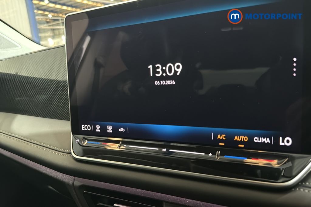 Volkswagen Tiguan Match Automatic Petrol Plug-In Hybrid SUV - Stock Number (1685503) - 8th supplementary image