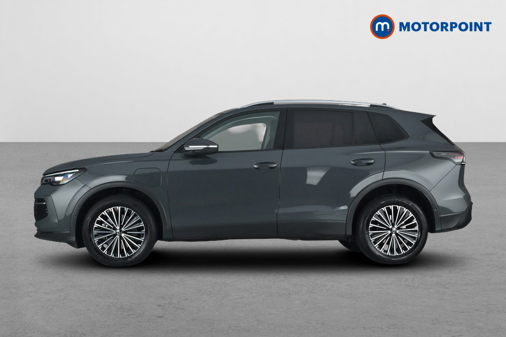 Volkswagen Tiguan Match Automatic Petrol Plug-In Hybrid SUV - Stock Number (1685503) - Drivers side