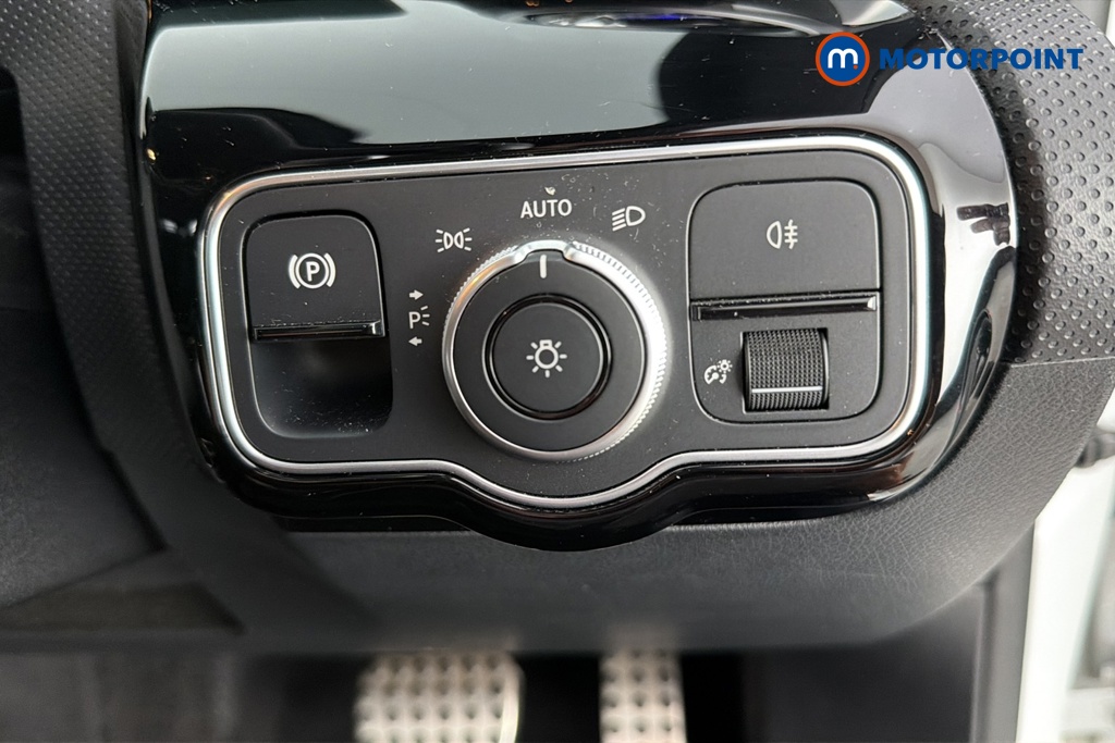 Mercedes-Benz CLA Amg Line Automatic Petrol Estate - Stock Number (1685742) - 11th supplementary image