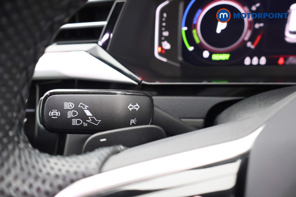 Volkswagen Arteon R-Line Automatic Petrol Plug-In Hybrid Estate - Stock Number (1685747) - 5th supplementary image