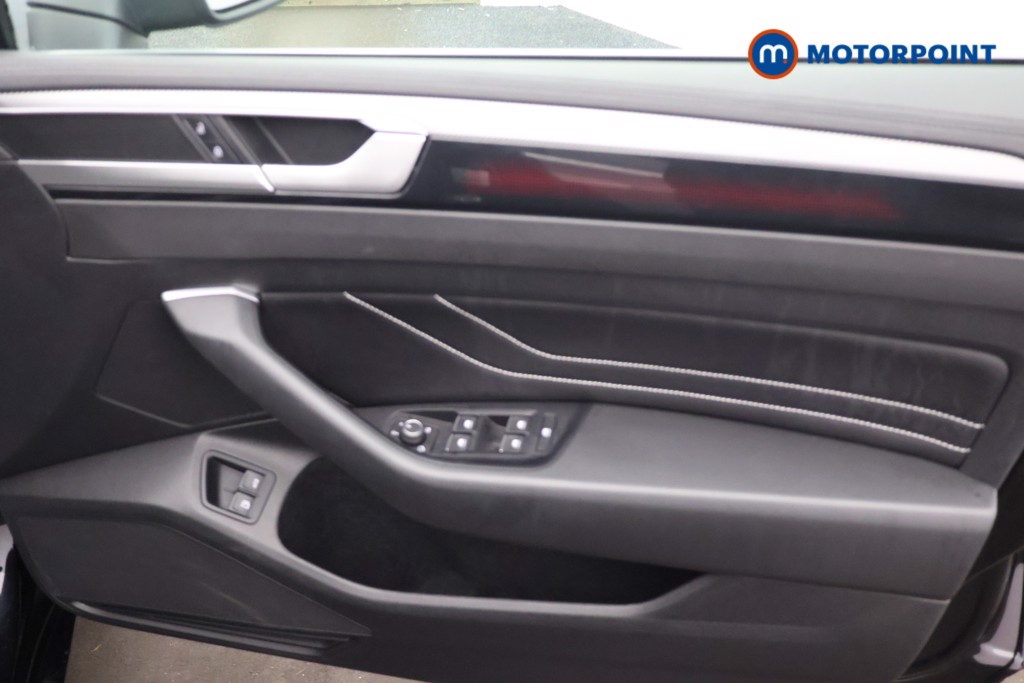 Volkswagen Arteon R-Line Automatic Petrol Plug-In Hybrid Estate - Stock Number (1685747) - 12th supplementary image