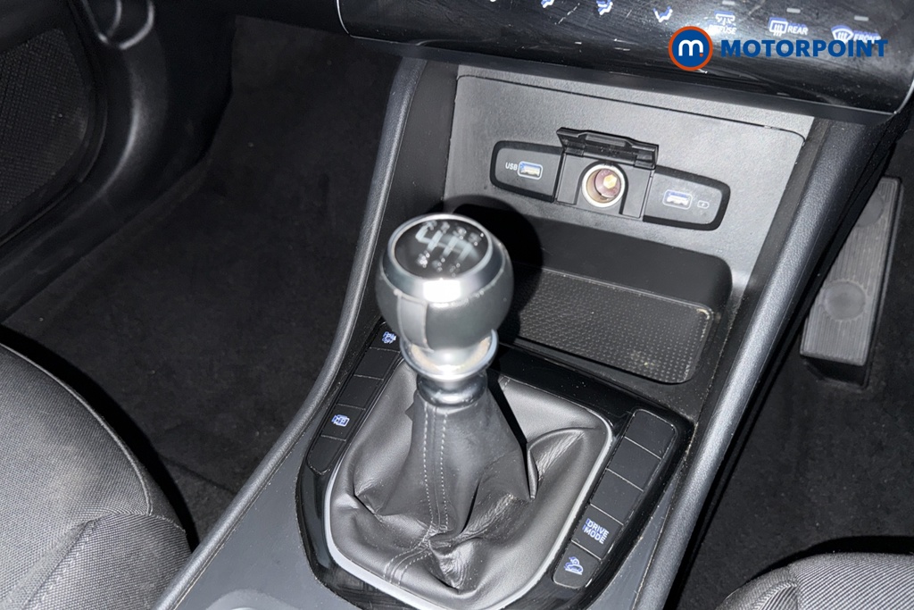 Hyundai Tucson Se Connect Manual Petrol SUV - Stock Number (1685770) - 15th supplementary image