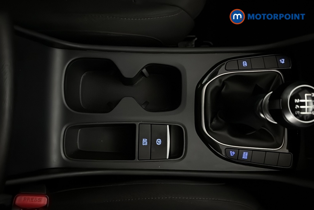 Hyundai Tucson Se Connect Manual Petrol SUV - Stock Number (1685770) - 16th supplementary image